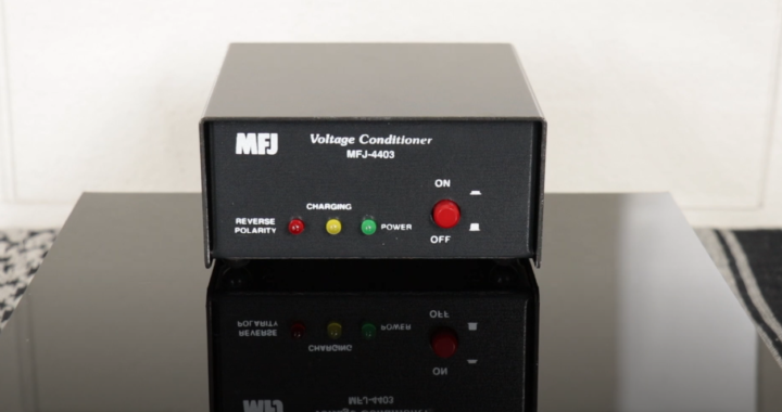 MFJ-4403 Voltage Conditioner