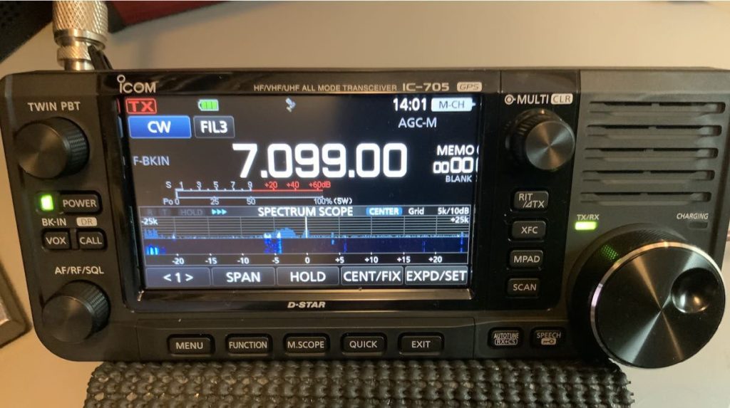 Ham radio & 3D printing – A very portable table stand for the Icom IC-705